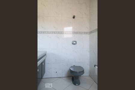 Casa à venda com 500m², 5 quartos e 4 vagas Casa à venda com 500m², 5 quartos e 4 vagasbanheiro quarto 3