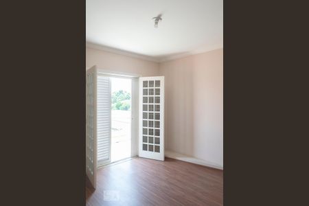 Casa à venda com 500m², 5 quartos e 4 vagas Casa à venda com 500m², 5 quartos e 4 vagasquarto 4