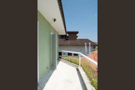Casa à venda com 500m², 5 quartos e 4 vagas Casa à venda com 500m², 5 quartos e 4 vagasvaranda