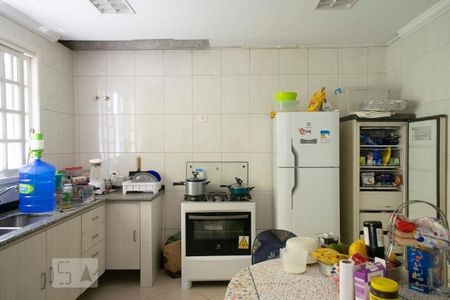 Casa à venda com 500m², 5 quartos e 4 vagas Casa à venda com 500m², 5 quartos e 4 vagascozinha