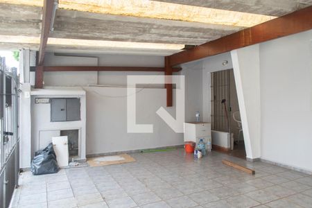 Casa à venda com 145m², 3 quartos e 2 vagas Casa à venda com 145m², 3 quartos e 2 vagasGaragem