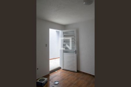 Casa à venda com 145m², 3 quartos e 2 vagas Casa à venda com 145m², 3 quartos e 2 vagasEdicula