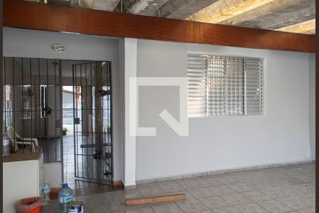 Casa à venda com 145m², 3 quartos e 2 vagas Casa à venda com 145m², 3 quartos e 2 vagasGaragem
