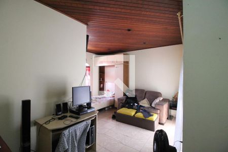 Casa à venda com 300m², 4 quartos e 3 vagasCasa 2 - Suíte
