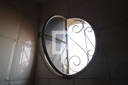 Casa à venda com 300m², 4 quartos e 3 vagasCasa 2 - banheiro da suíte