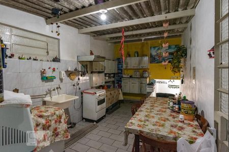 Casa à venda com 350m², 3 quartos e 3 vagasCozinha
