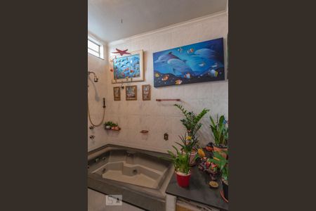 Casa à venda com 350m², 3 quartos e 3 vagasBanheiro Social