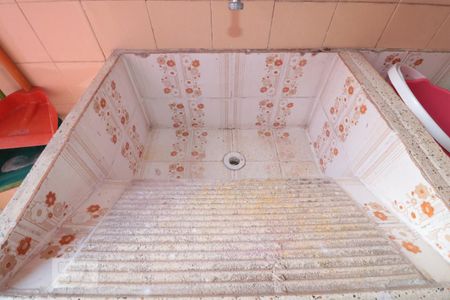 Casa à venda com 126m², 2 quartos e 1 vagaArea de serviço  - tanque