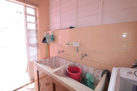 Casa à venda com 126m², 2 quartos e 1 vagaArea de serviço 