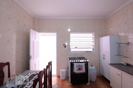 Casa à venda com 126m², 2 quartos e 1 vagaCozinha 