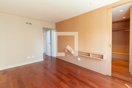 Apartamento para alugar com 140m², 2 quartos e 1 vaga Apartamento para alugar com 140m², 2 quartos e 1 vagaSuíte