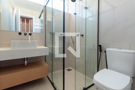 Apartamento para alugar com 140m², 2 quartos e 1 vaga Apartamento para alugar com 140m², 2 quartos e 1 vagaBanheiro social