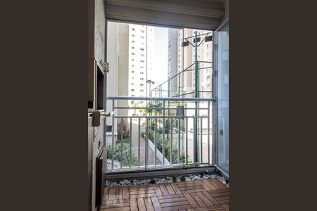 Apartamento à venda com 74m², 3 quartos e 1 vagavaranda