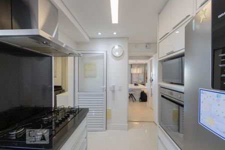 Apartamento à venda com 109m², 3 quartos e 2 vagasCozinha