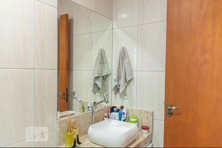 Apartamento à venda com 90m², 2 quartos e 2 vagasBanheiro da Suíte