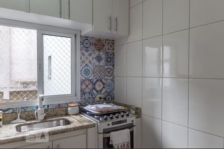 Apartamento à venda com 90m², 2 quartos e 2 vagasCozinha