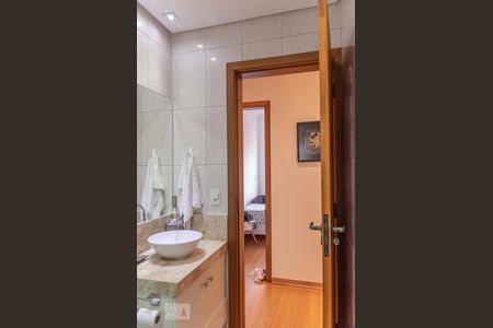 Apartamento à venda com 90m², 2 quartos e 2 vagasBanheiro