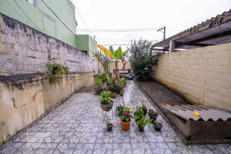 Casa à venda com 160m², 2 quartos e 1 vagaQuintal
