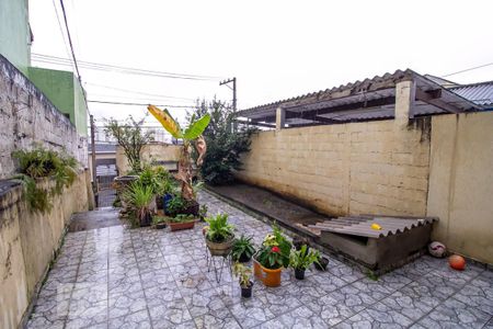 Casa à venda com 160m², 2 quartos e 1 vagaQuintal