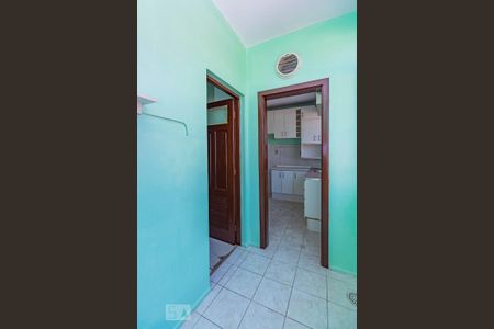 Apartamento para alugar com 110m², 3 quartos e sem vaga Apartamento para alugar com 110m², 3 quartos e sem vagaLavanderia