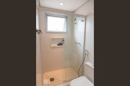 Apartamento à venda com 215m², 4 quartos e 4 vagas Apartamento à venda com 215m², 4 quartos e 4 vagasBanheiro da suíte 2