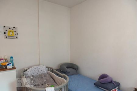 Apartamento à venda com 215m², 4 quartos e 4 vagas Apartamento à venda com 215m², 4 quartos e 4 vagasSuíte 3