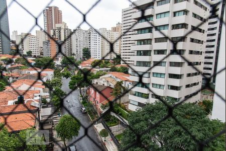 Apartamento à venda com 215m², 4 quartos e 4 vagas Apartamento à venda com 215m², 4 quartos e 4 vagasVista da suíte 3