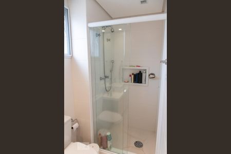 Apartamento à venda com 215m², 4 quartos e 4 vagas Apartamento à venda com 215m², 4 quartos e 4 vagasBanheiro da suíte 3