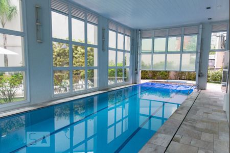 Apartamento à venda com 215m², 4 quartos e 4 vagas Apartamento à venda com 215m², 4 quartos e 4 vagasPiscina aquecida