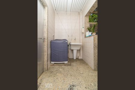 Apartamento à venda com 120m², 3 quartos e 1 vaga Apartamento à venda com 120m², 3 quartos e 1 vagaÁrea de Serviço