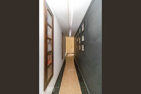 Apartamento à venda com 120m², 3 quartos e 1 vaga Apartamento à venda com 120m², 3 quartos e 1 vagaCorredor - Hall de Entrada