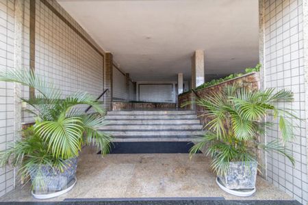 Apartamento à venda com 120m², 3 quartos e 1 vaga Apartamento à venda com 120m², 3 quartos e 1 vagaHall de Entrada