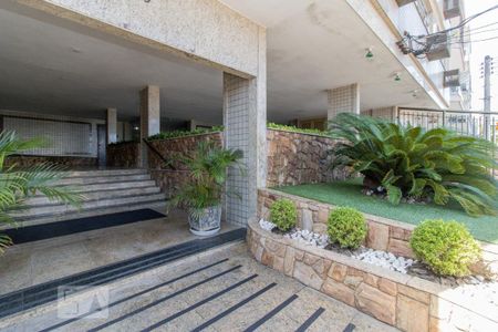 Apartamento à venda com 120m², 3 quartos e 1 vaga Apartamento à venda com 120m², 3 quartos e 1 vagaHall de Entrada