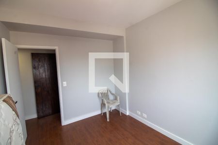 Apartamento à venda com 210m², 4 quartos e 2 vagas Apartamento à venda com 210m², 4 quartos e 2 vagasQuarto 1