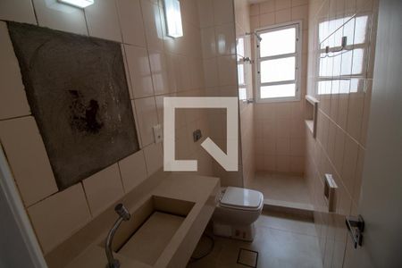 Apartamento à venda com 210m², 4 quartos e 2 vagas Apartamento à venda com 210m², 4 quartos e 2 vagasBanheiro 2