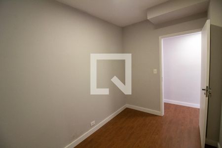 Apartamento à venda com 210m², 4 quartos e 2 vagas Apartamento à venda com 210m², 4 quartos e 2 vagasQuarto 2