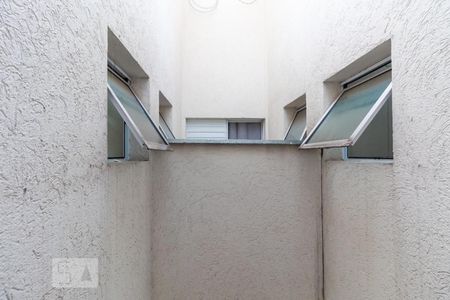 Vista da Suíte 1 de casa de condomínio para alugar com 3 quartos, 70m² em Vila Ré, São Paulo