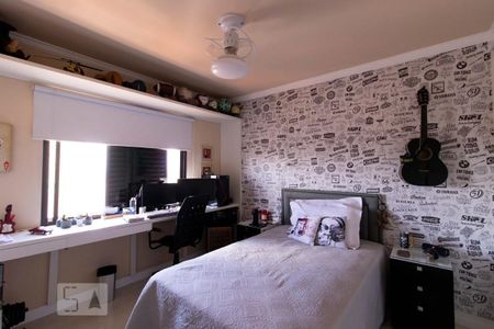 Apartamento à venda com 204m², 4 quartos e 3 vagas Apartamento à venda com 204m², 4 quartos e 3 vagasQuarto 2