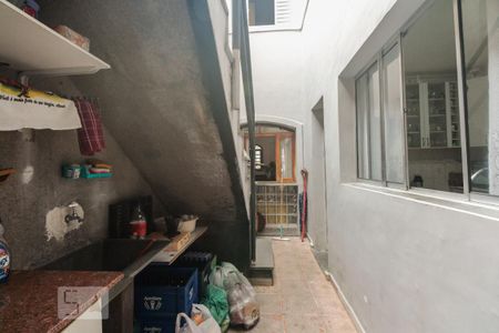 Casa à venda com 235m², 3 quartos e 2 vagasÁrea de serviço 