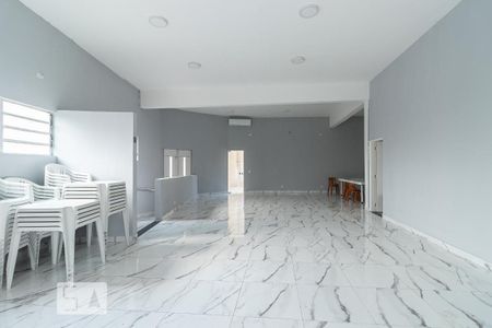 Apartamento à venda com 52m², 2 quartos e 1 vaga Apartamento à venda com 52m², 2 quartos e 1 vagaÁrea comum - Salão de festas