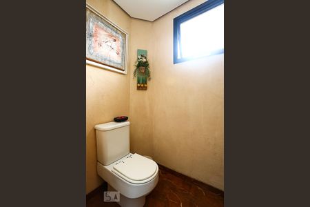 Apartamento à venda com 164m², 4 quartos e 4 vagas Apartamento à venda com 164m², 4 quartos e 4 vagasLavabo