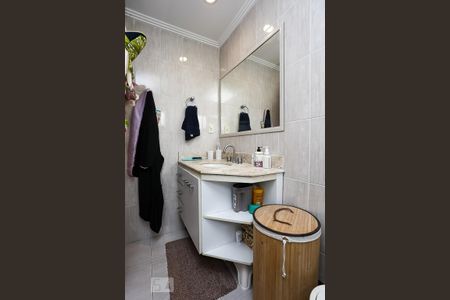 Apartamento à venda com 164m², 4 quartos e 4 vagas Apartamento à venda com 164m², 4 quartos e 4 vagasBanheiro da Suíte 1