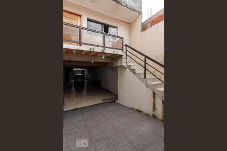 Casa à venda com 240m², 3 quartos e 8 vagasÁrea Externa