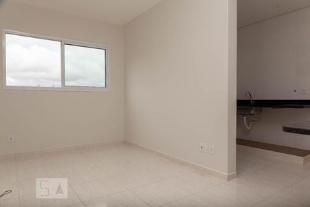 Sala de apartamento para alugar com 2 quartos, 54m² em Presidente Roosevelt, Uberlândia