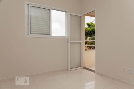 Quarto 2 de apartamento para alugar com 2 quartos, 54m² em Presidente Roosevelt, Uberlândia
