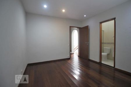 Casa de condomínio à venda com 450m², 6 quartos e 5 vagasSuíte 1