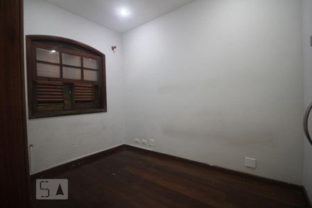 Casa de condomínio à venda com 450m², 6 quartos e 5 vagasSuíte 4