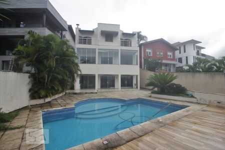 Casa de condomínio à venda com 450m², 6 quartos e 5 vagasÁrea Externa