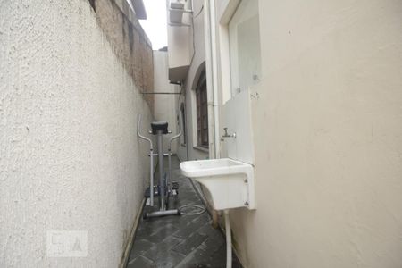 Casa de condomínio à venda com 450m², 6 quartos e 5 vagasÁrea de Serviço