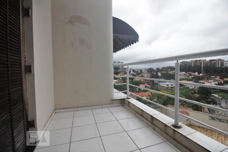 Casa de condomínio à venda com 450m², 6 quartos e 5 vagasVaranda